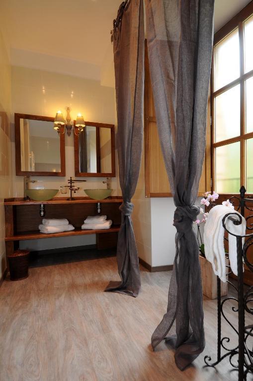 Bed and Breakfast Les Songes De L'Abbaye Cadouin Habitación foto